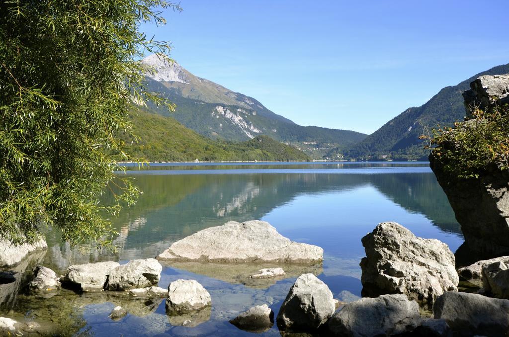 Alledolomiti Boutique Lake Hotel - Adults Friendly Molveno Exterior photo